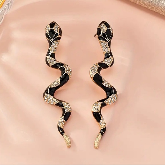 rhinestone snake earrings - Picture 3 of 4